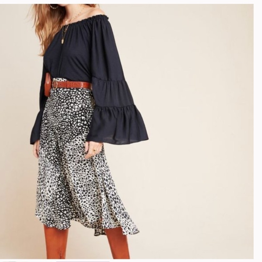 Anthropologie Off the Shoulder with bell sleeves in Black Top Size Medium
